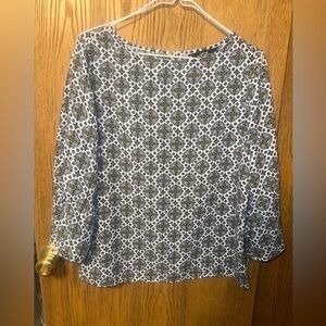 Elegant Blue and White Patterned Women's Top